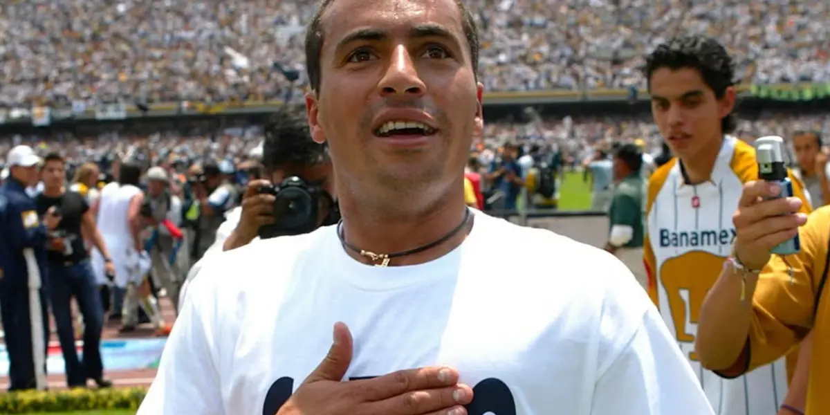 Ailton Da Silva festeja título con el combinado de Pumas (Fuente: Mexsports)