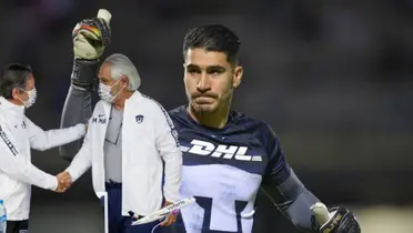 Alcalá y directiva de Pumas/FOTO: Récord