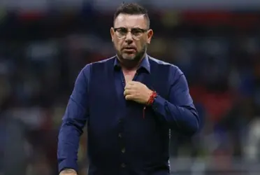 Antonio Mohamed a pesar de la goleada no se mostró satisfecho y planea mejorar el nivel de los Pumas