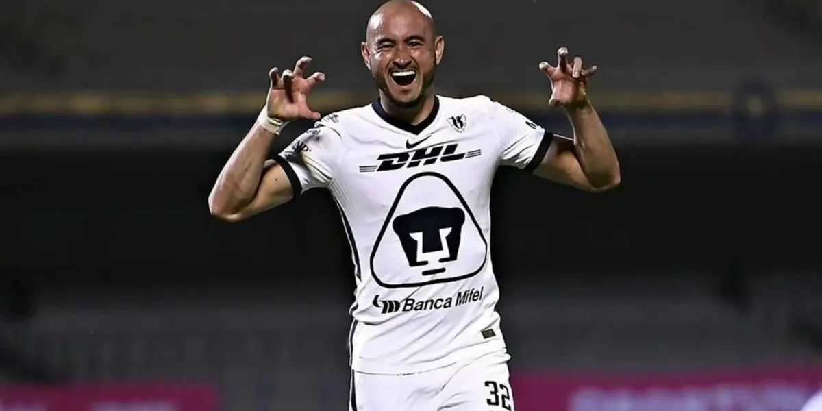 Carlos González festeja gol con el combinado de Pumas (Fuente: Mexsports)