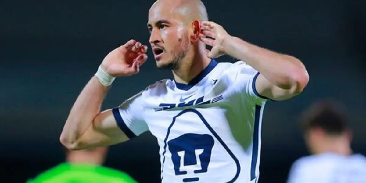 Carlos González festeja gol con el combinado de Pumas (Fuente: Mexsports)