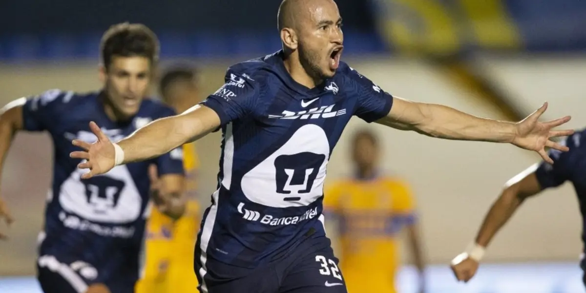 Carlos González festeja gol con el cuadro de Pumas (Fuente: Mexsports)