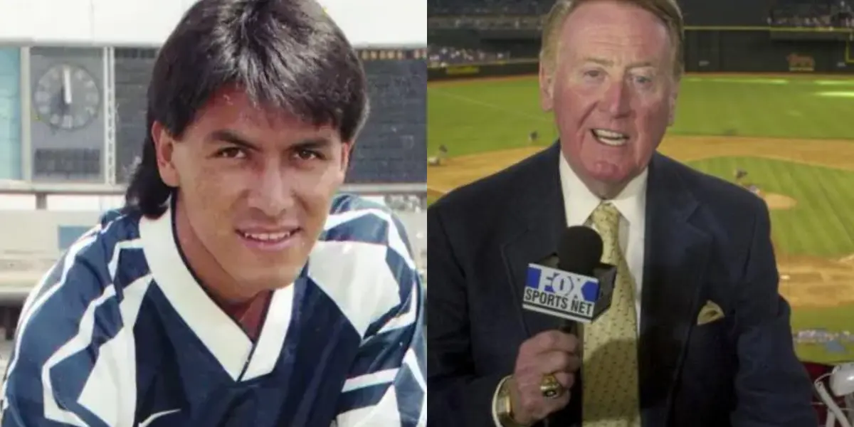 Claudio Suárez en el estadio de Pumas, a la derecha, un relator de Baseball (Fuente: Pumas y FOX)
