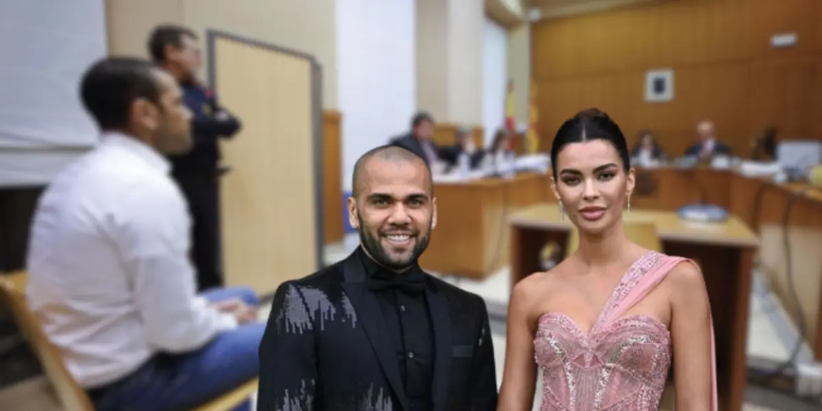 Dani Alves en una fotografía con su pareja, Joana Sanz, hace unos años