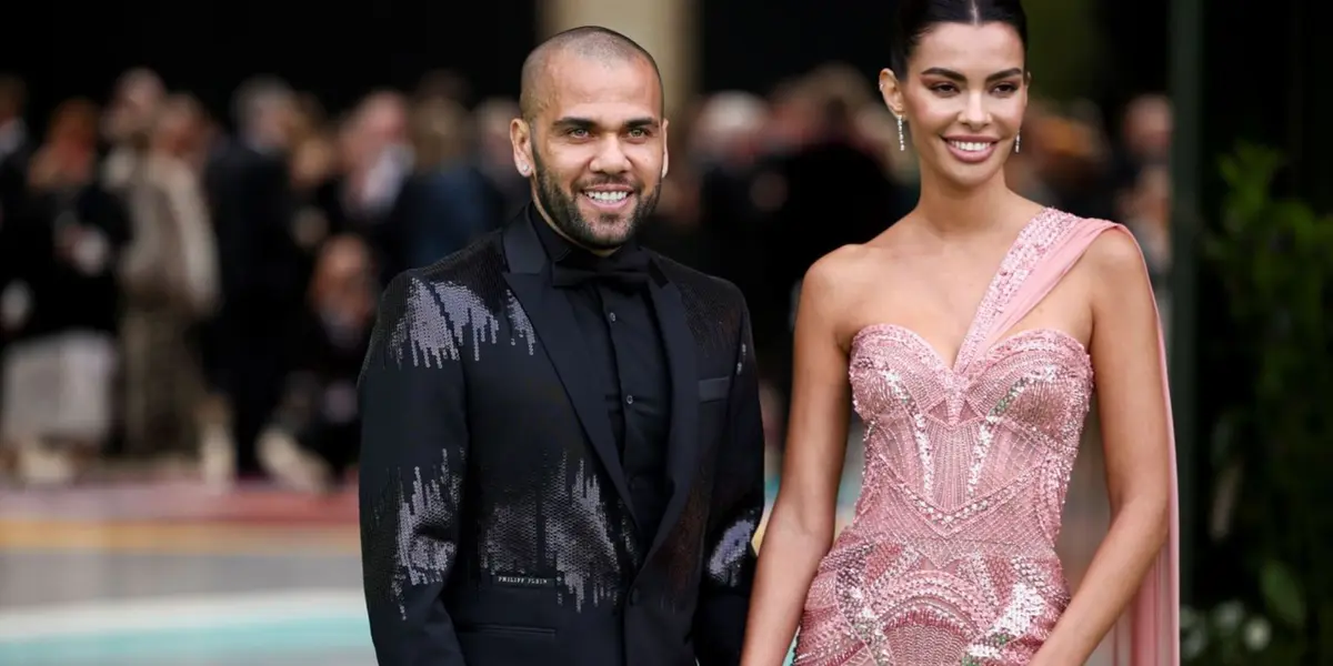 Dani Alves y Joana Sanz
