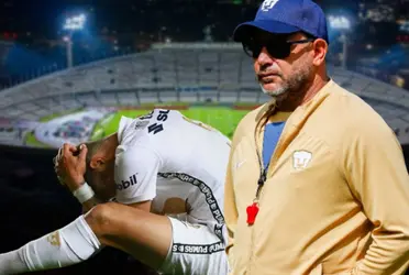 Dinenno no está cómodo en el banquillo y lo hace notar a cada instante