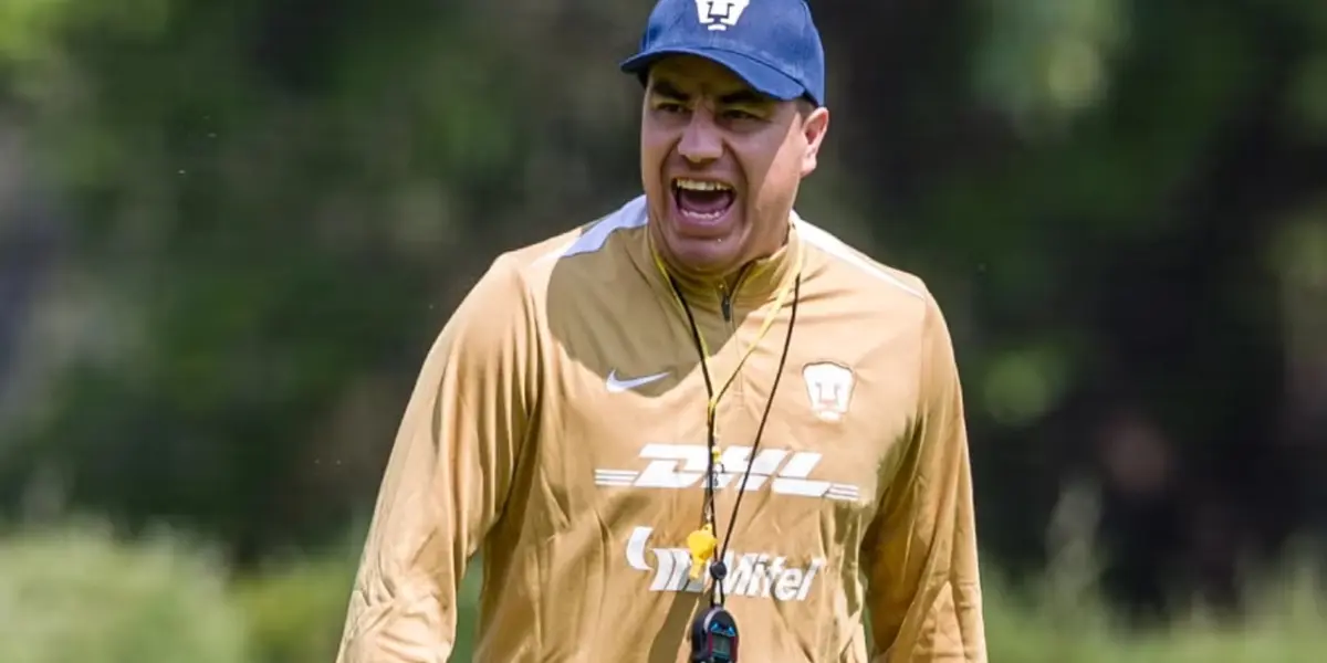 Efraín Juárez en práctica de los Pumas en el 2025 (Fuente: Pumas)