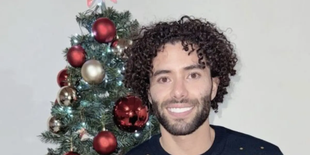 El "Chino" busca su futuro en Europa / Foto: IG @cesarh_33