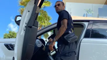 El coche actual de Dani Alves estaría tasado en 37 mil euros