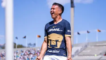 Foto La Vanguardia, Alí Ávila con Pumas