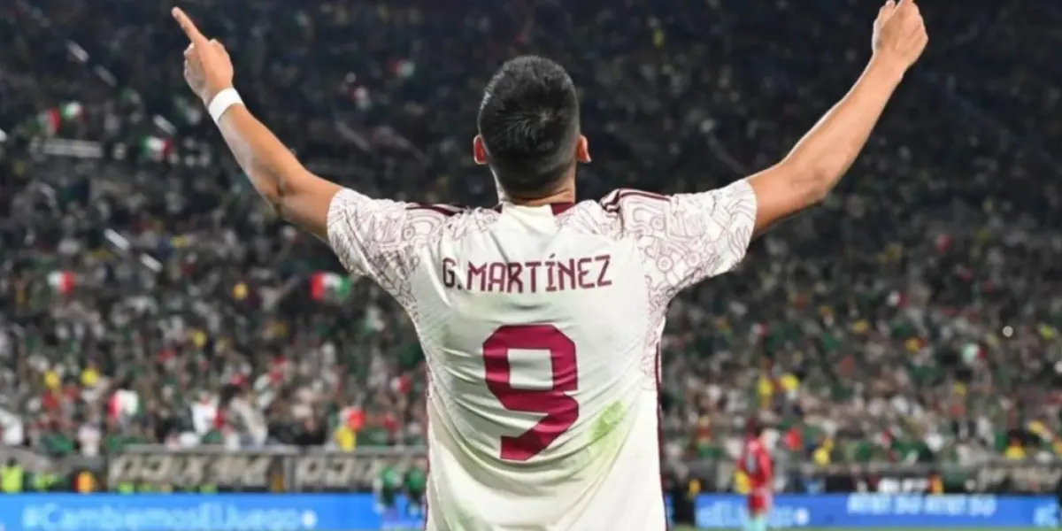 Guillermo Martínez con la Selección Mexicana