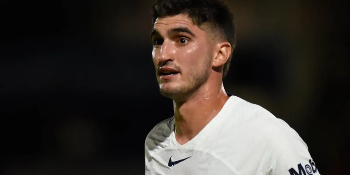 Gustavo Del Petre con los Pumas