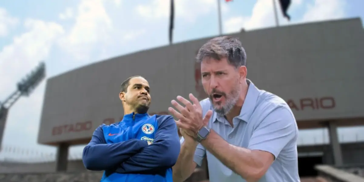 Gustavo Lema animando a los jugadores de Pumas durante un partido del Clausura 2024