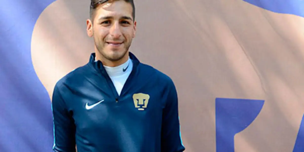 Ismael Sosa posa en el complejo de los Pumas (Fuente: Esto)