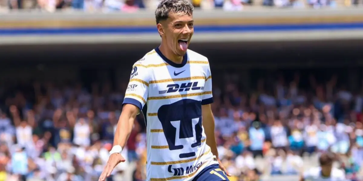 Ruvalcaba con su nuevo look, la afición le ha encontrado parecido a una leyenda de Pumas.