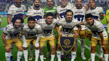 Jugadores de Pumas posan para la foto ante los medios (Fuente: Mexsports)