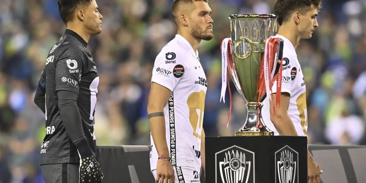 Jugadores de Pumas salen derrotados tras final de Concacaf (Fuente: Mexsports)