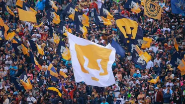 La afición de Pumas al grito de guerra / @PumasMX