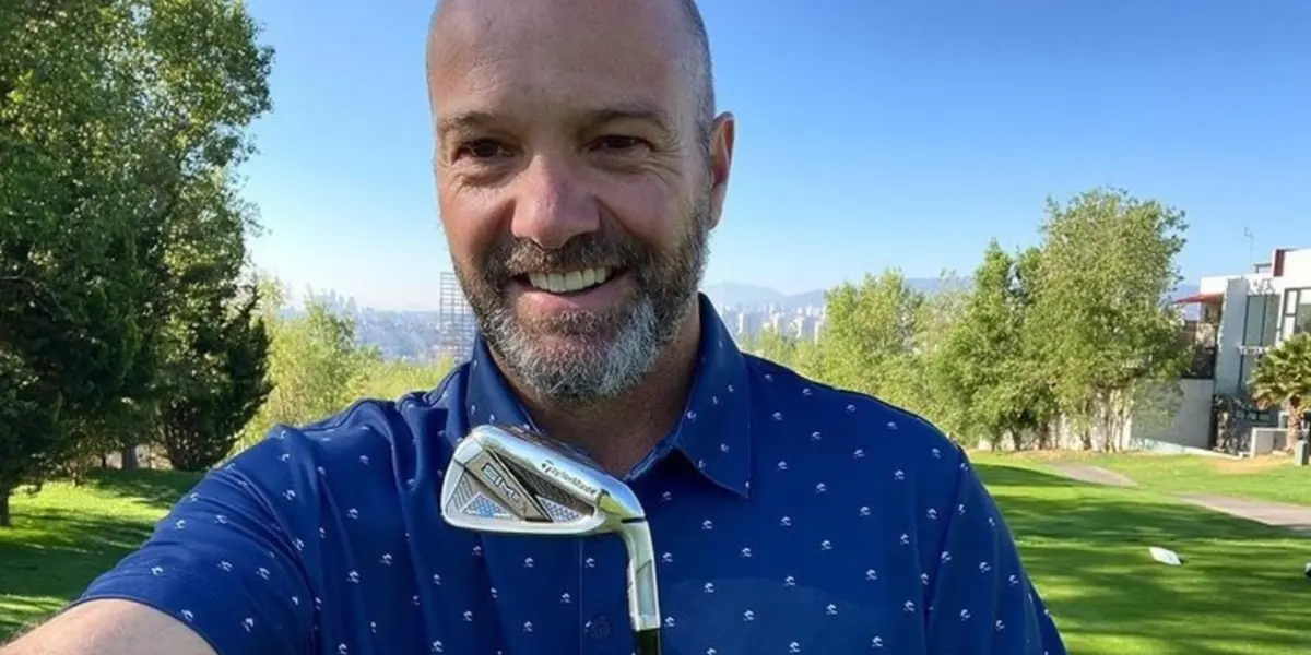 Luis García juega golf en un club (Fuente: Ig Luis García)