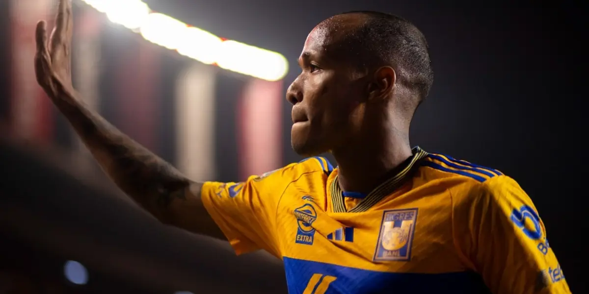 Luis Quiñones con Tigres