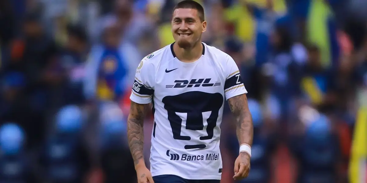 Nicolás Castillo realizando gol en el estadio Azteca (Fuente: Mexsports)