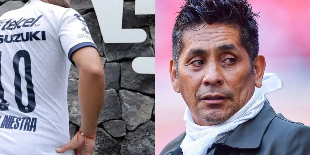Playera 10 de Pumas presentada en cantera, a la derecha, Jorge Campos (Fuente: Mexsports)