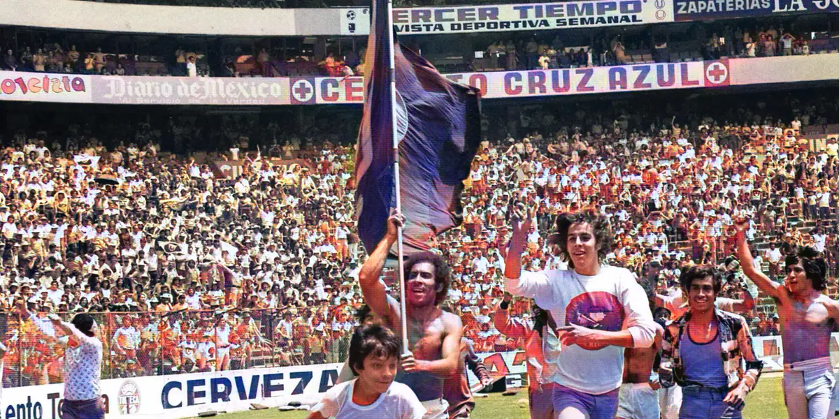 Pumas celebra el título en el Estadio Azteca / Foto: Estadio Azteca