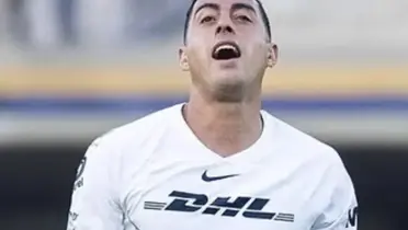 Rogelio Funes Mori se lamenta falla de gol (Fuente: Mexsports)