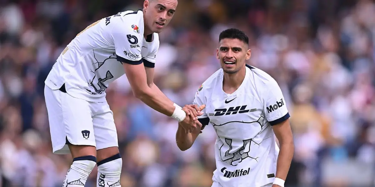 Rogelio Funes Mori y Guillermo Martínez con Pumas