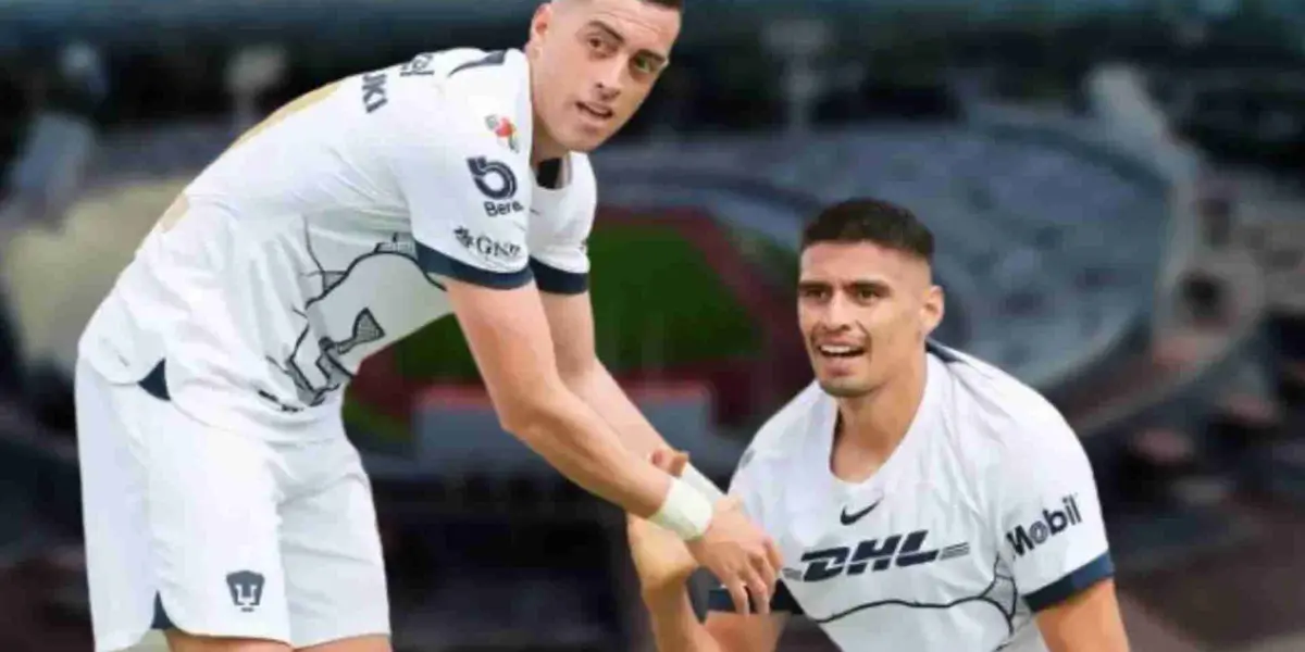 Rogelio Funes Mori y Memo Martinez con Pumas