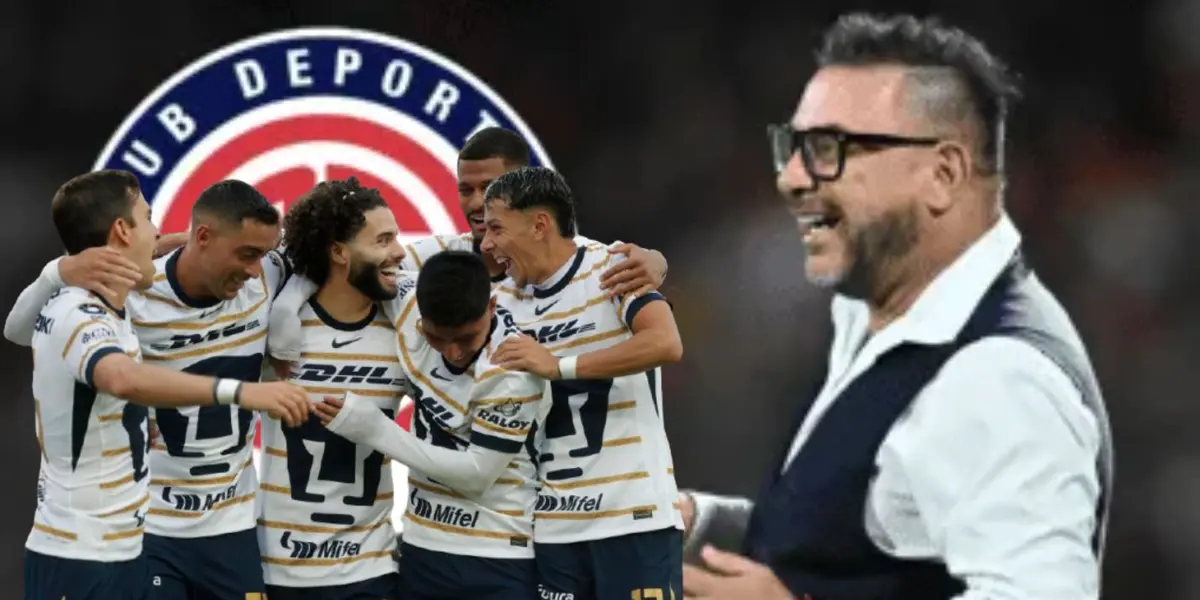 Turco con jugadores de Pumas y el escudo de Toluca/FOTO: Informador