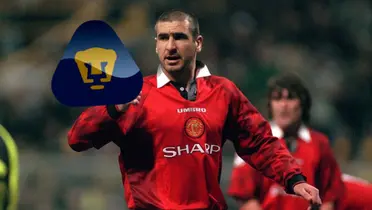 Cantona en un juego con el Manchester United (Fuente: DAZN)